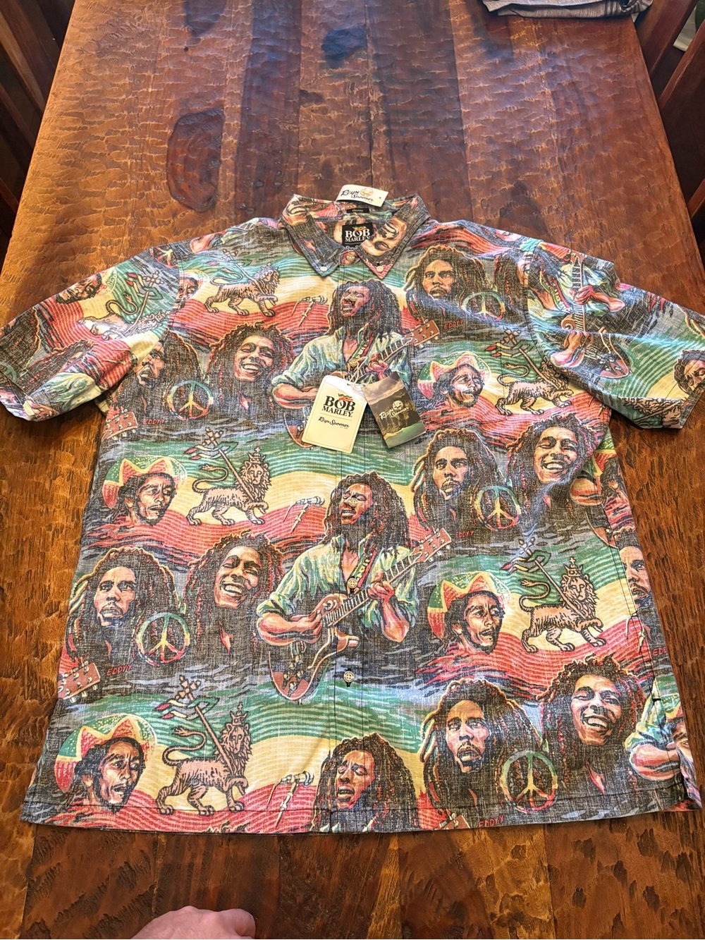 NWT Reyn Spooner Bob Marley tough Gong Graphic Short-Sleeve Button-Up Shirt